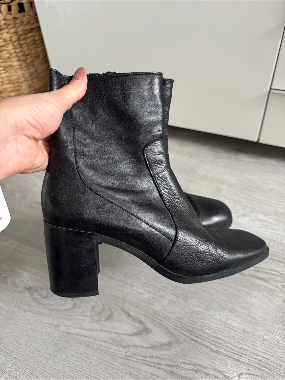 ZARA black  real Leather Mid-Heel Ankle Boots - Classic Women's Boot